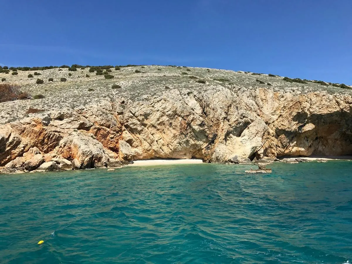 Valun 61 Villa Case de vacanță